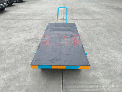 3吨小型平板拖车 带橡胶垫工具车3I.jpg