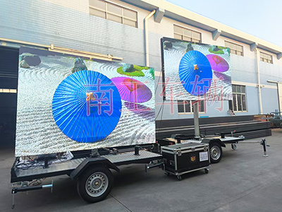 0.2吨户外LED广告拖车，全挂工具车2I.jpg