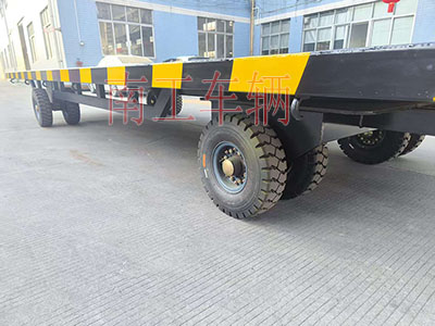 8吨牵引平板拖车 工业用工具拖车无动力5I.jpg