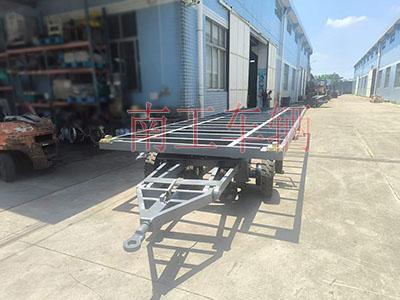 10吨骨架式牵引平板拖车3I.jpg