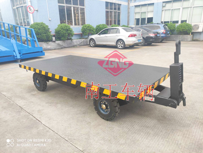 1675732039663500.jpg 2吨移动牵引平板拖车4I.jpg